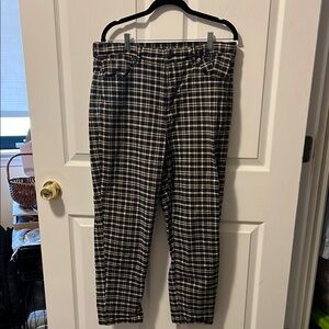 Women's Black and White Plaid Pants